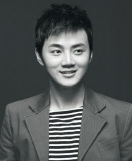 灼灼其华逃之夭夭的头像