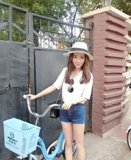 半城柳色的头像