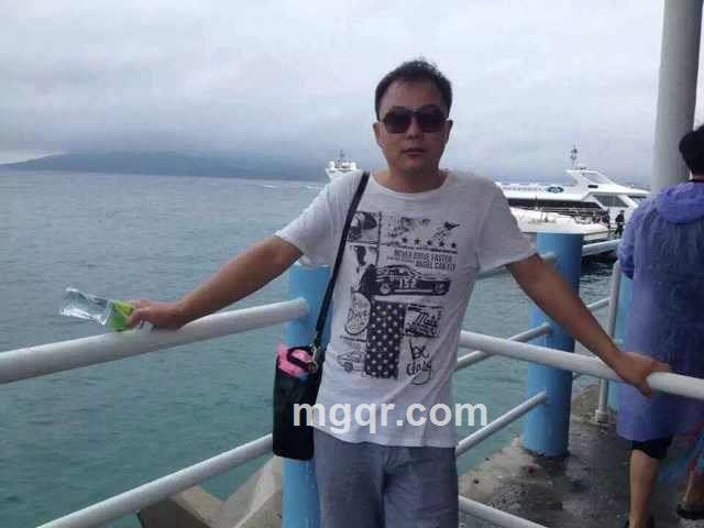 情有独钟的头像