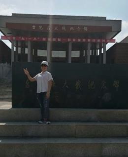 撕扯虚空的头像