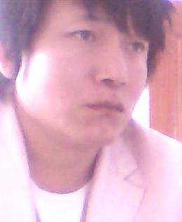 花飘万里香的头像