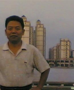 天崖游人的头像