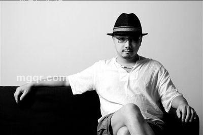 鄙视虚伪的头像