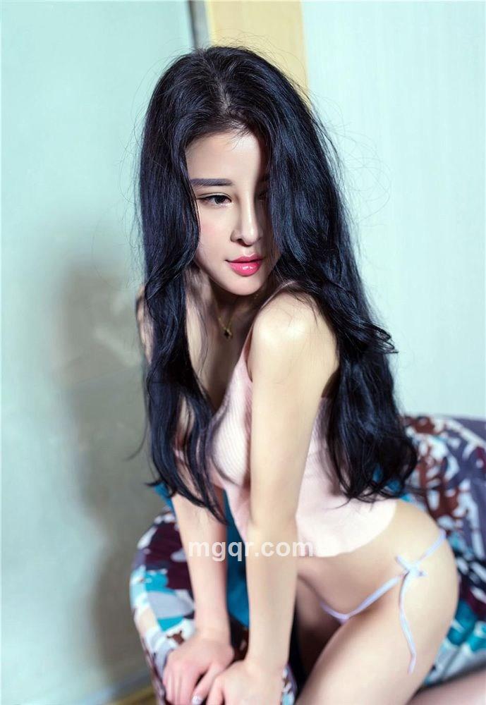 四月芳菲VV的头像