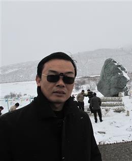 夜月河边的头像