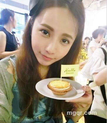 爱，仅此而已的头像