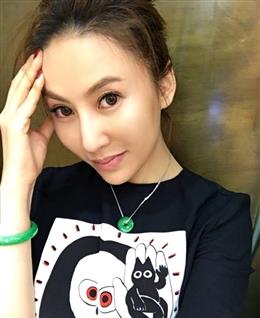  尘之芊芊的头像