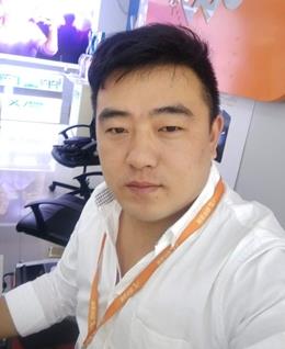爱在湖城的头像