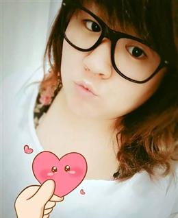 丰满小小女人的头像