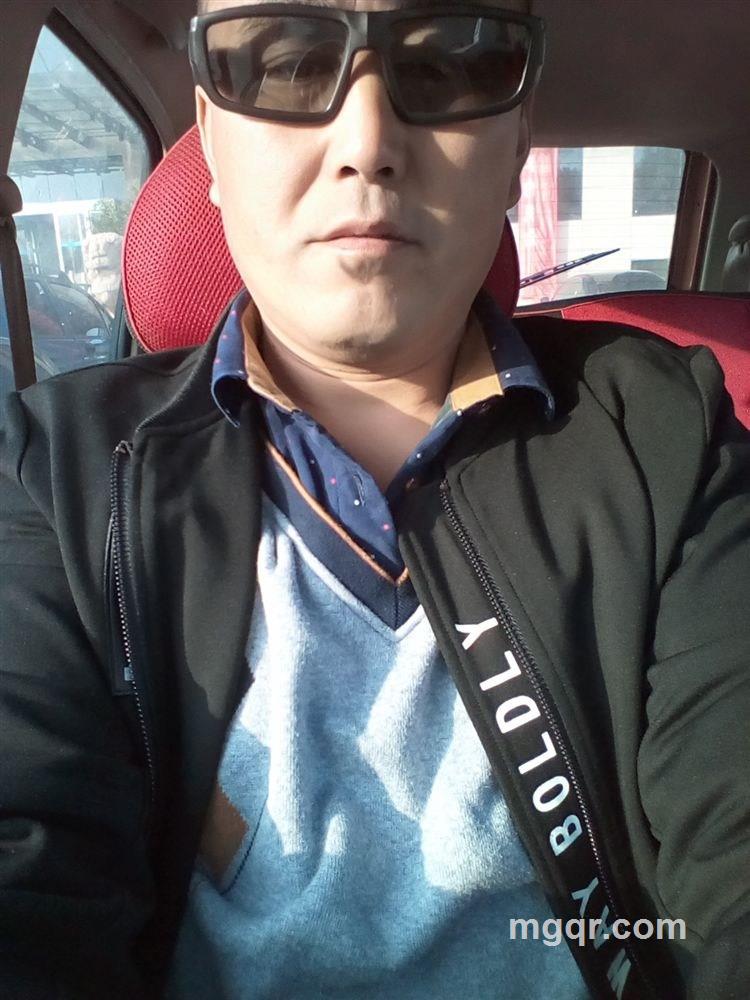 霸道的响尾蛇的头像