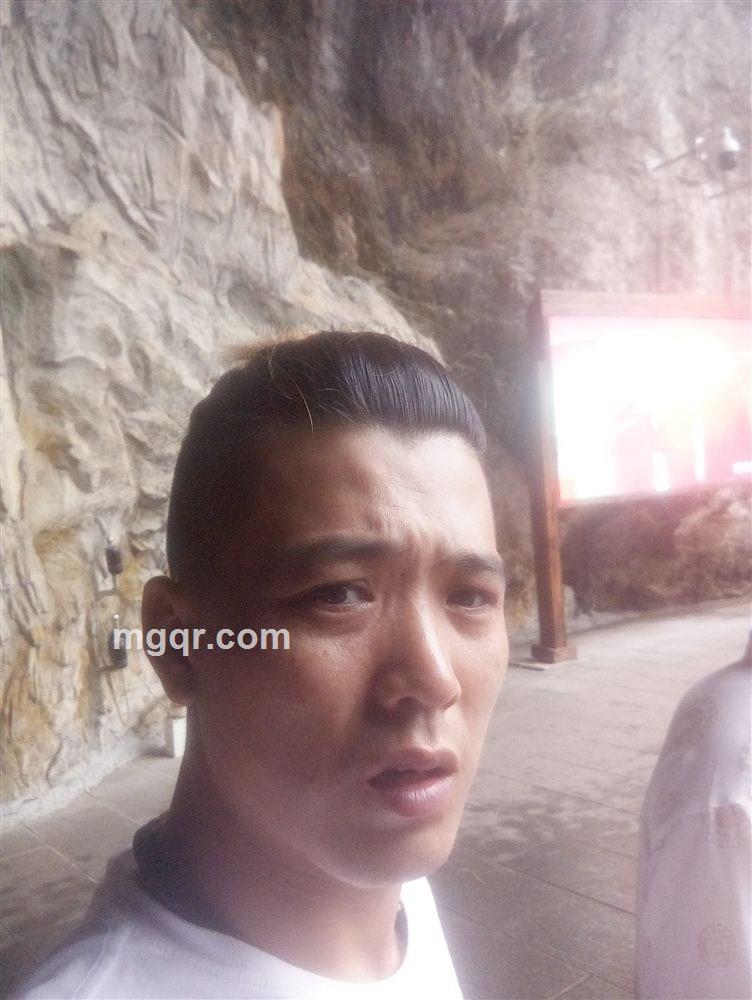 小爷们的头像
