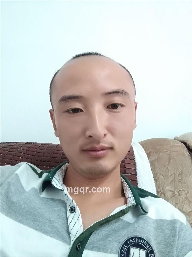 迷恋天空的鱼的头像