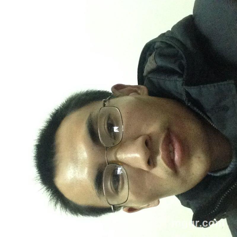 愿意陪你的头像