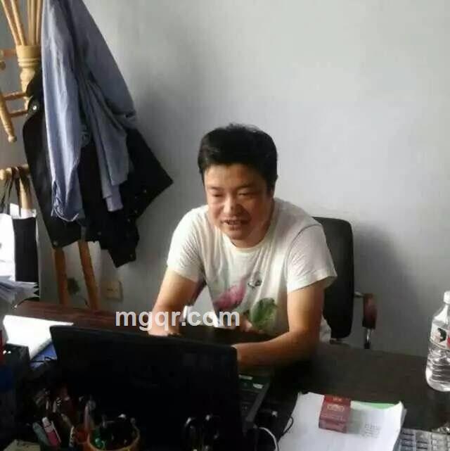 胡日查的头像
