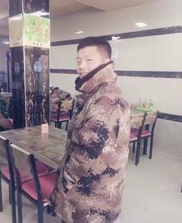 给你自由跟他走的头像