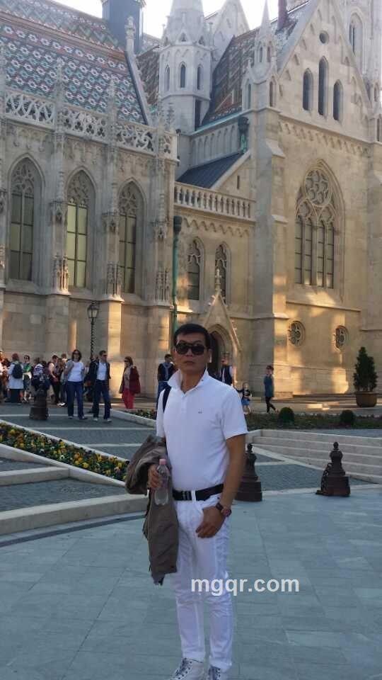 距离产生美的头像