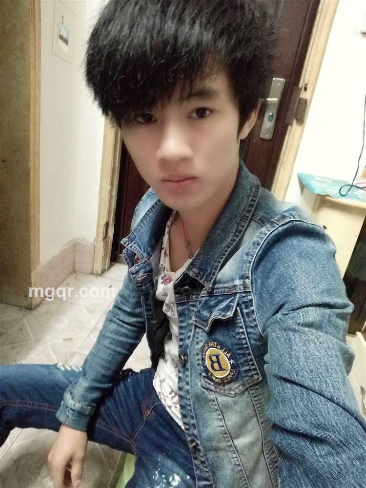 黑色玫瑰的头像