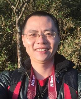 蔚蓝的桂林的头像