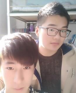 秋分吹落红树叶