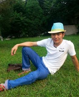 不一样的夜色的头像