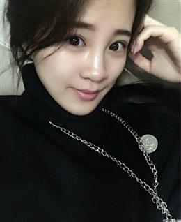 微酸泡泡的头像