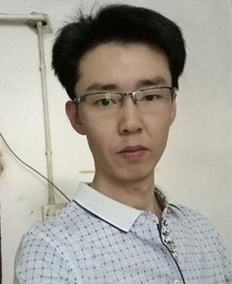 吃面条的男人的头像