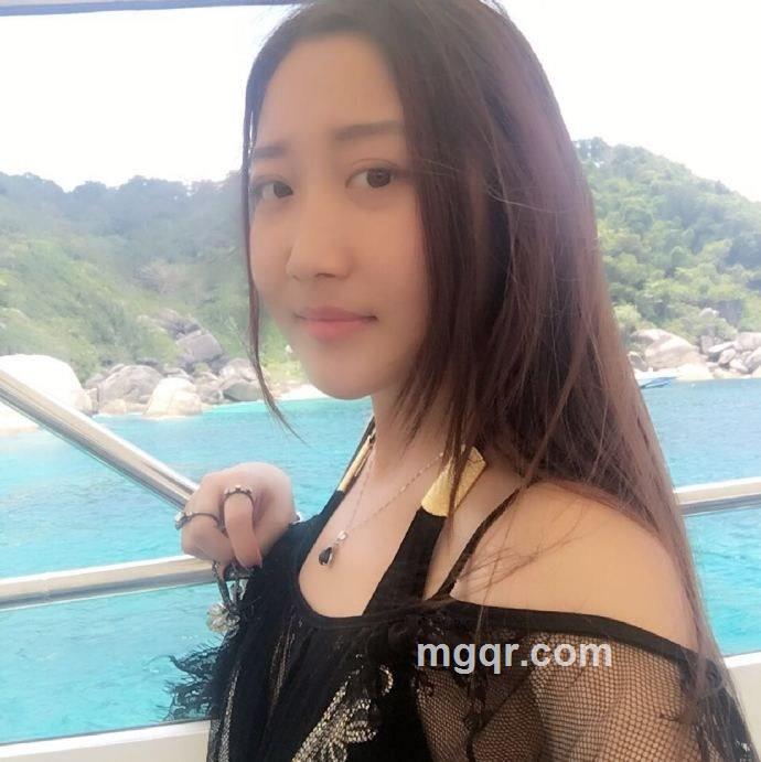 静静等待的头像