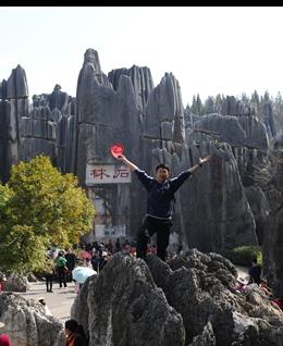 ch_儒雅壮男的头像