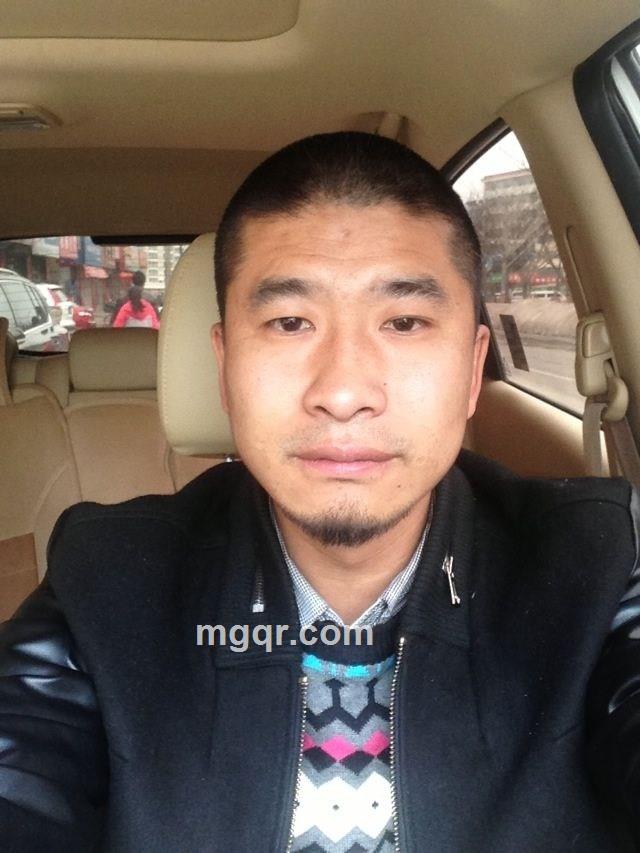 黑色幽默的头像