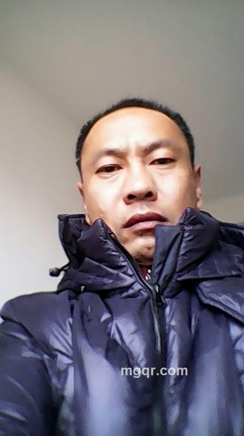 朝思暮雪的头像