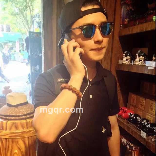 披萨和囊的头像