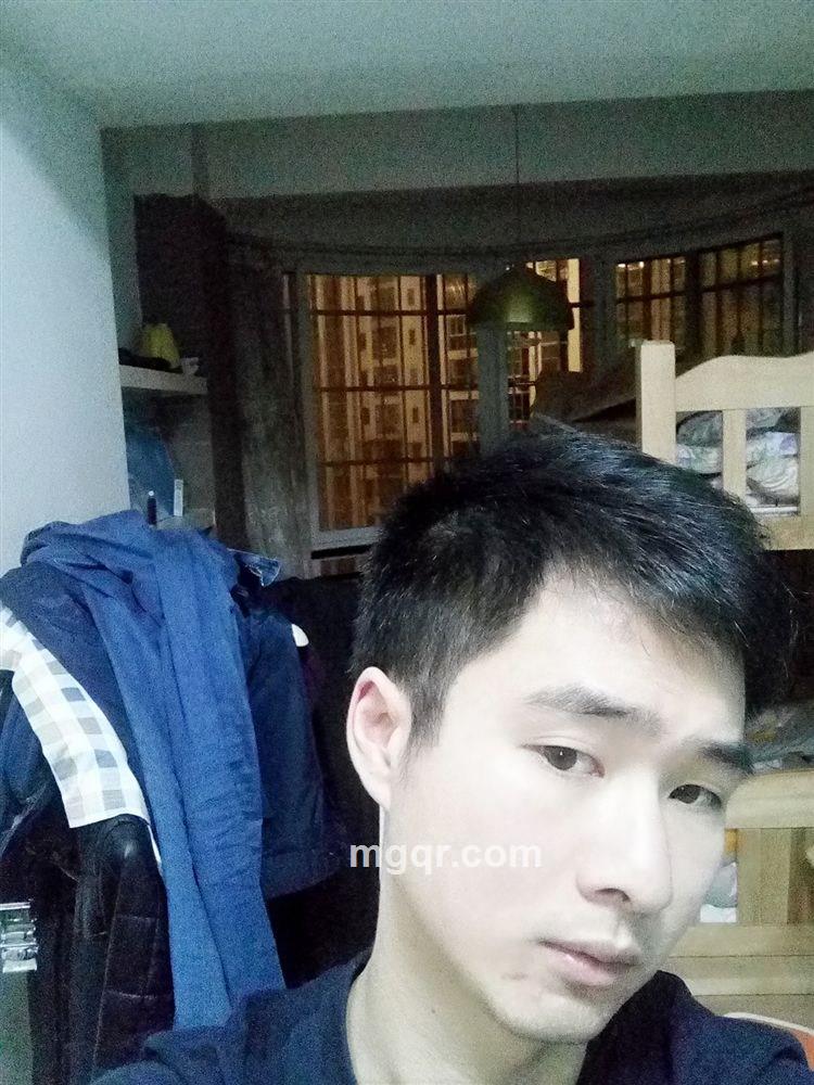 超帅的冲锋衣的头像