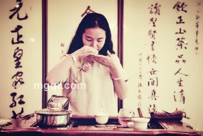 温柔而雅的头像