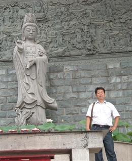 愿服侍您一生的头像