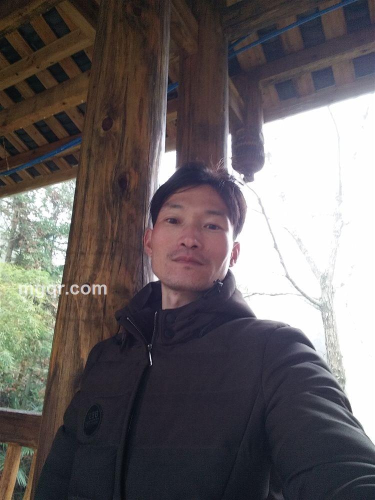 大声说出我要爱的头像