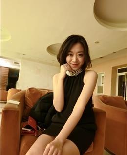 蓝色妖 姬的头像