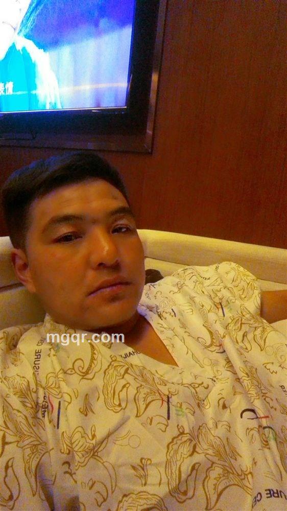 夜半影单的头像