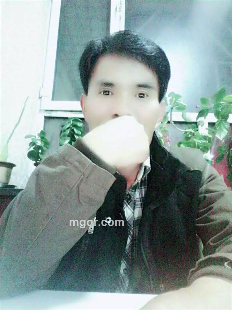 吻上你的阴唇的头像