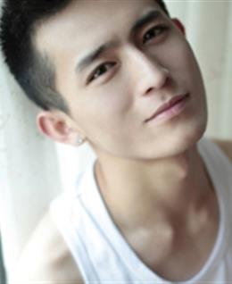 久伴成空的头像