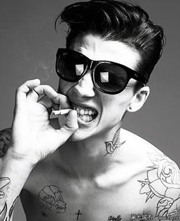 ╭羊肉泡の香 的头像