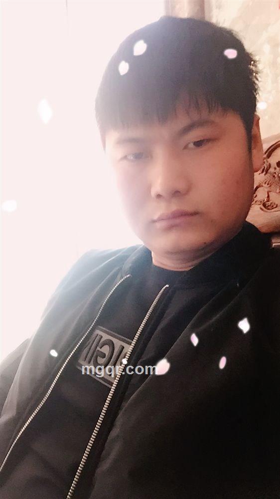 单身小伙的头像