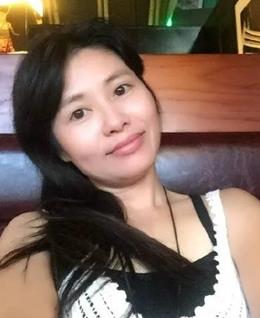 优雅的蝶花的头像