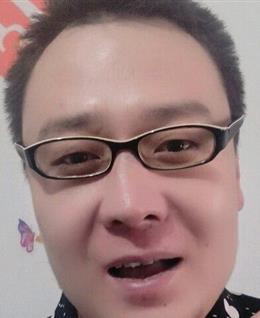 期待艳遇2017的头像