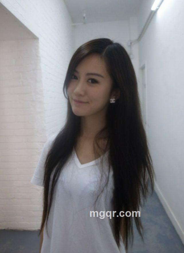 这个少女有点冷的头像