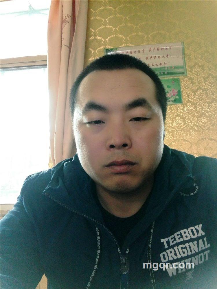 空城里寻找你的身影的头像