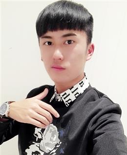 郑辉JAMES的头像