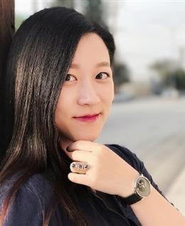 看上你的成熟的头像