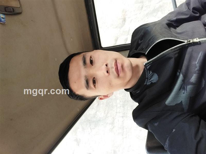 依楼听春雨的头像