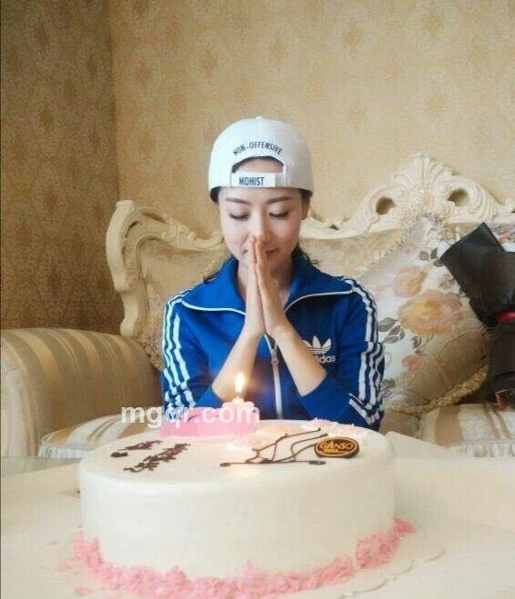 爱笑的眼睛789的头像