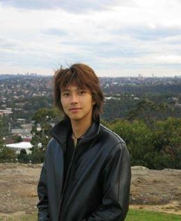 玫瑰如你般的头像